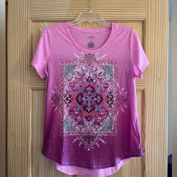 St. John’s Bay‎ Pink and Purple flowered print short sleeve shirt Size Medium - Picture 1 of 5